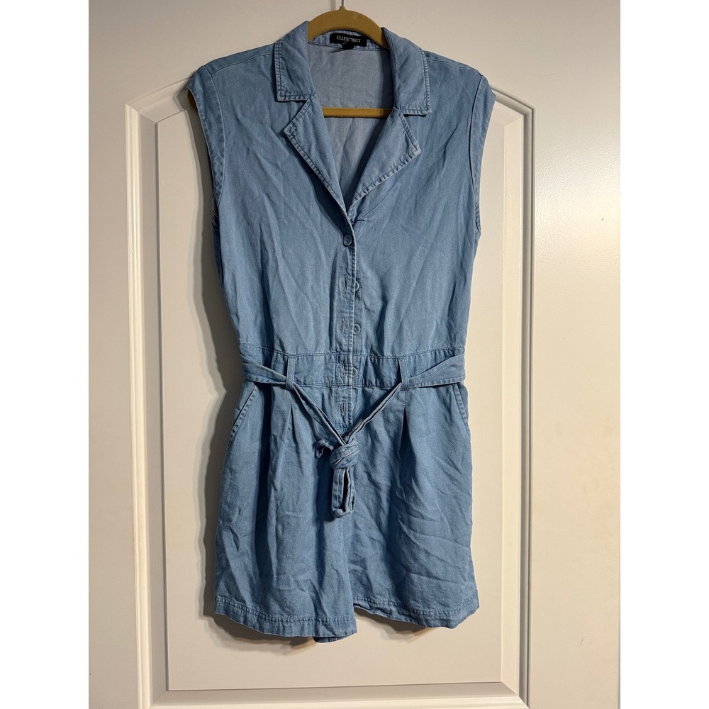 Ellen Tracy Romper Small Light Blue Sleeveless Chambray Tie Waist Weekend Brunch